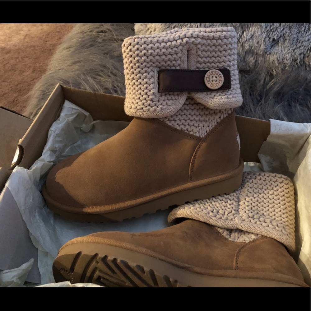 UGG Shaina Boot